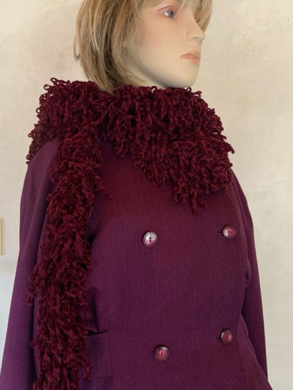 Handmade Textured Scarf - Picture 4 of 12
